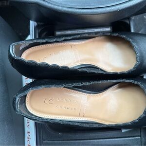 LC Lauren Conrad Black Scalloped Flats